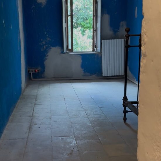 Annas room before renovation